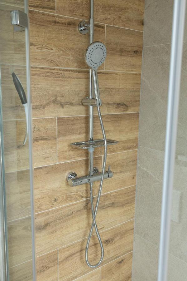 Rooms & Apartment Perak Kutjevo Esterno foto