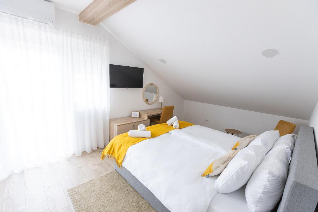 Rooms & Apartment Perak Kutjevo Esterno foto