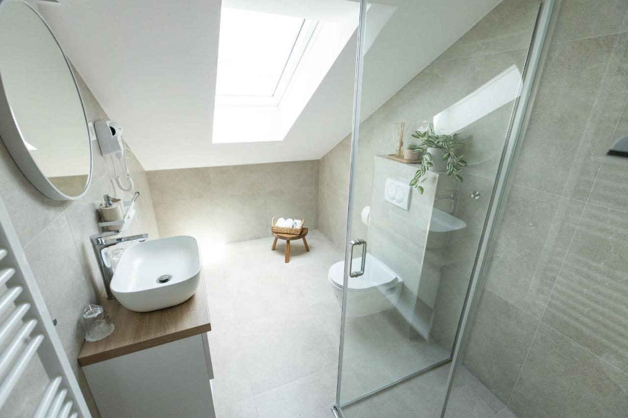Rooms & Apartment Perak Kutjevo Esterno foto